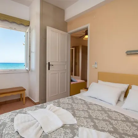 Vlachos Acharavi * Acharavi (Corfu)