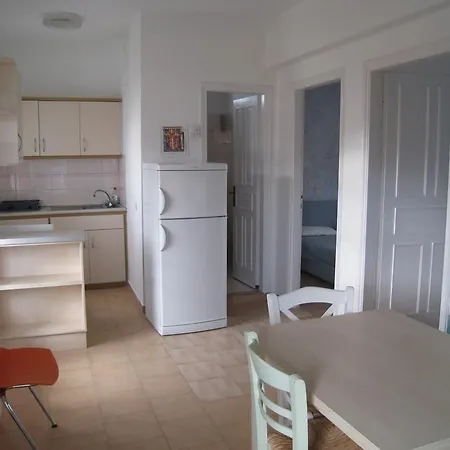 Vlachos Acharavi Apartmán *