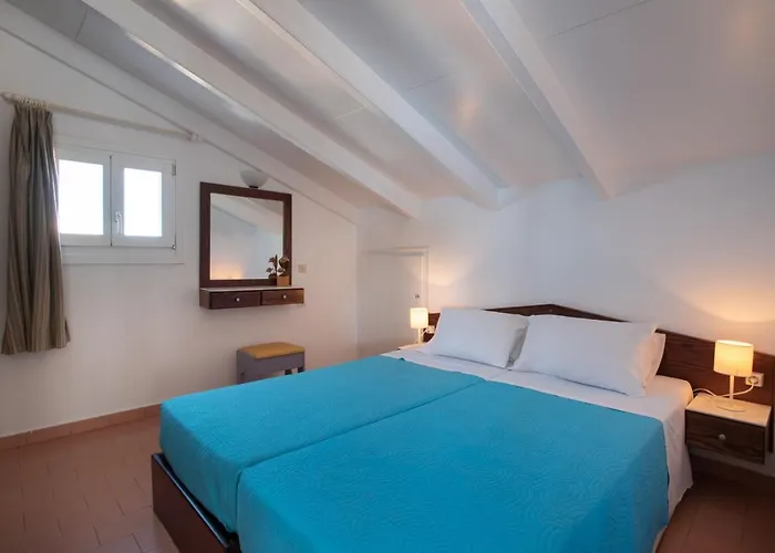 Vlachos Acharavi Apartmán *