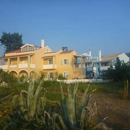 Vlachos Acharavi * أخارافي