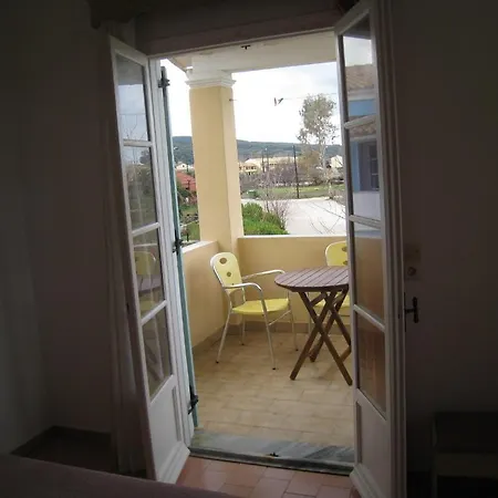 Vlachos Acharavi * Ахарави