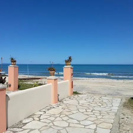Vlachos Acharavi Apartment