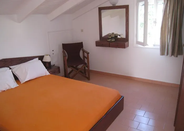 Vlachos Acharavi Acharavi (Corfu)