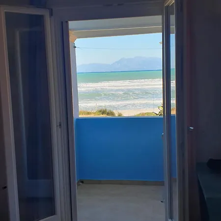 Vlachos Acharavi * Acharavi (Corfu)